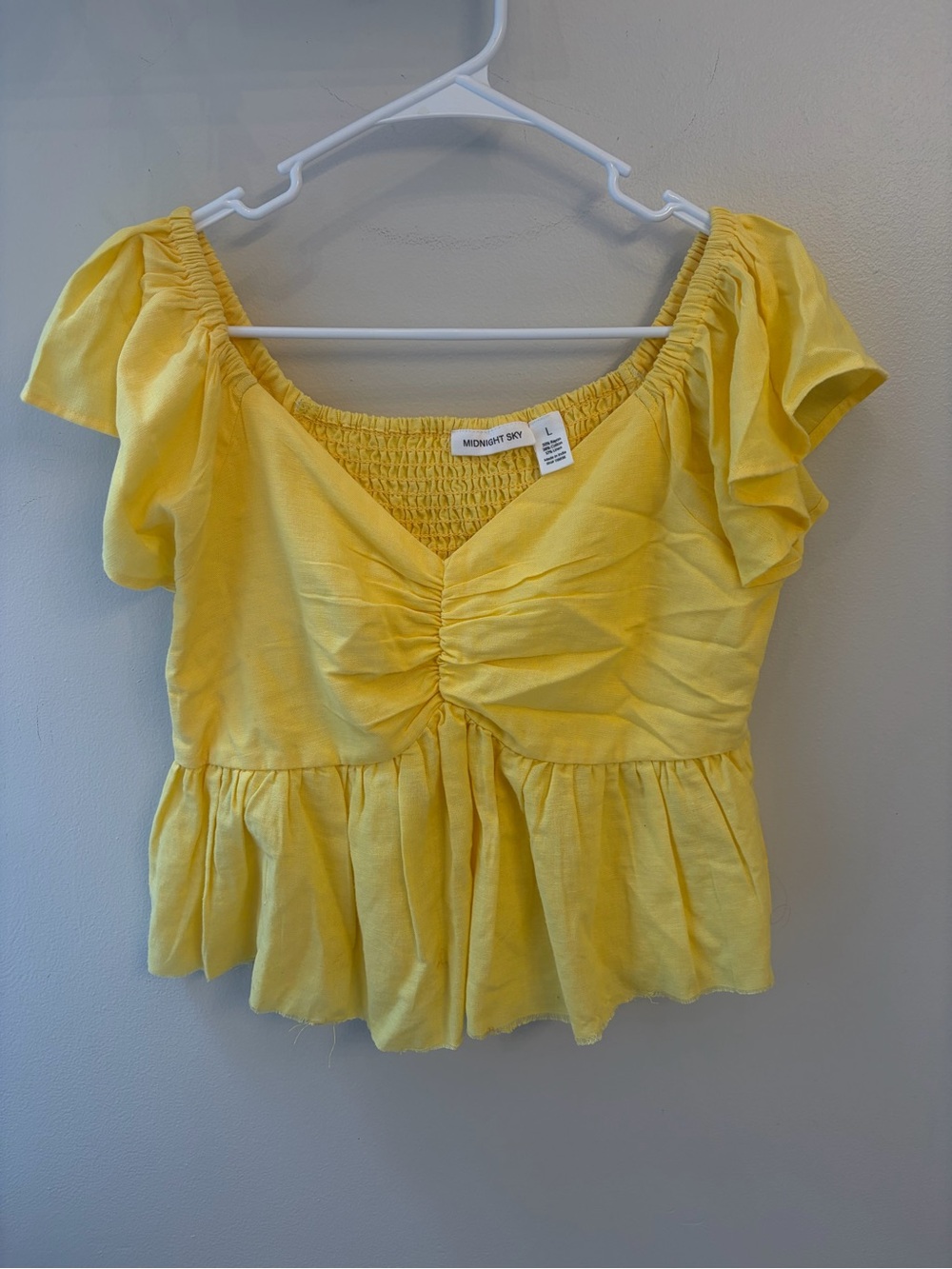 Midnight sky large woman's bright yellow flowy top ruffles cap sleeve
